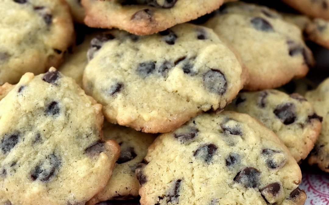 Chewy Vegan Chocolate Chip Cookies – Free-From Delights